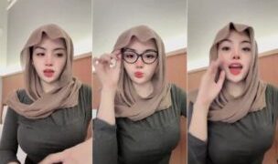 Bokep Indo Nadyavit Tobrut Baik Nih Menonjol Buah Dada Instagram