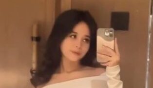 Bokep Indo Skandal Cewek Tiktok Ngewe Sama Pacar di Hotel Leaks